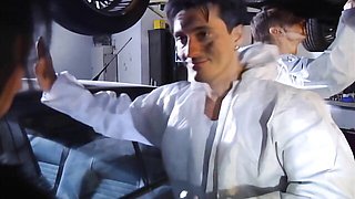 Inveigling ho - ass to mouth clip - Erotic Planet