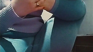 82 Licking and Sucking Feet 2