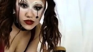 Amateur brunette double toying on webcam