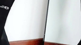 Which Heels Look Best? Black Nylon