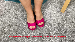 Mrs Mature Feet wearing her old tan tights for a fan