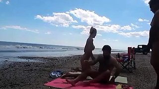 Amateur Outdoor Brunette Masturbates