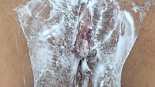 Shaving a Hairy Pussy Close up!
