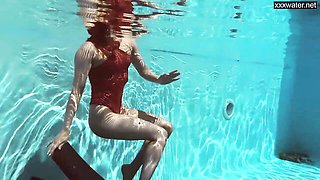 Watch delicious Mia Split and Mia Bandini's trailer