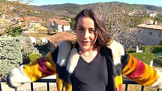 Rose, 20 years old, veterinary student in Lille! - Jacquie et Michel TV