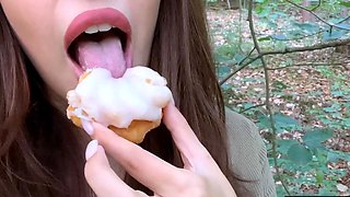 Czech amateur blowjob and fucking POV in public