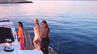 Alexa Flexy, Lia Lin and May Thai fourway boat fuck at sea