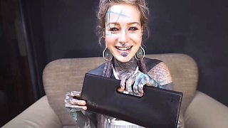 Anuskatzz grabs her cold, stainless steel toy and slides it deep into her tight ass