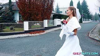 Shocking News - Runaway Bride Fucks Random Truck Driver