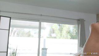 Gorgeous pornstar sex mind-blowing movie