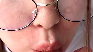 Sexy Psychologist Shows You Pictures, Then Slowly Starts Touching Her Pussy During the Session