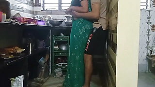 Desi bhabi ki kitchen me chudai video with brother in law