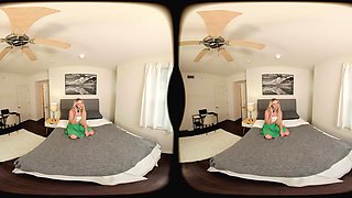 Stepsis Takes Stepbro's Dick Pic