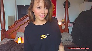 Hot glamour babe webcam solo