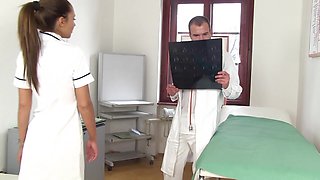 Sexy nurse Alexis Brill kisses her doctor and gives super duper good BJ