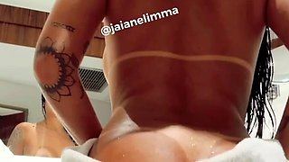 Masturbating amateur cums after solo fun