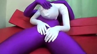 amateur kemplywishes fingering herself on live webcam