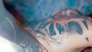 I Give My Vecina Milk for Her Cereal