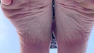 Lezlyan aka la_little_dancer_feet OnlyFans - My feet are