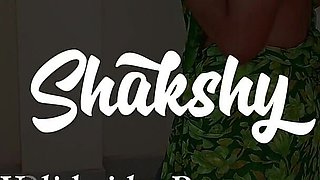 Romantic Scenes of Desi Kaamwali Bai