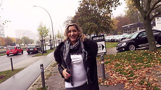Andy bangs shy MILF Danka Diamond - Hitzefrei