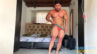 Bodybuilders Flexes His Sweaty Muscles - Sexy Colombian