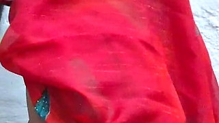 Red Saree Sister in Law Fuck by Brother in Law