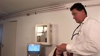 Pregnant Slut Gets Hardcore Exam by Doctor in Hospital - XXX Gynecology Sex