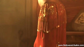 International beauty from sensual India is gorgeous naked