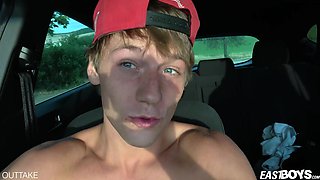 Outdoor big penis showing and juicy handjob