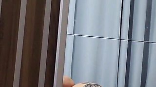 Amigo Do Meu Entiado Escondido No Guarda Roupa a Madrasta Ensinou O Inocente a Trepar