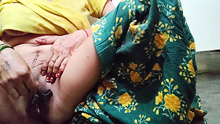 Jiju viral Saali MMS Hairy pussy clean shave Indian desi girl pussy, School giirl pussy Shaved, desi girl ke chut ke Baal