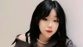 Hot amateur Asian GF toys sucks and fucks