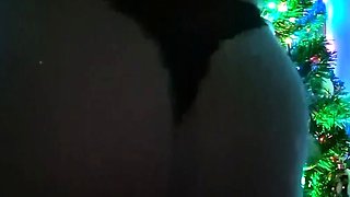 amateur lovebi flashing ass on live webcam