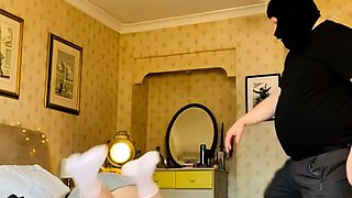 Amateur Webcam Cute Teen Plays Solo with Big Dildo
