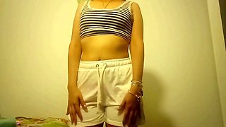 Cute 18-year-old latina girl enjoys some solo finger fun