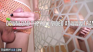 Skinny amateurs Spic trans screwed by BF