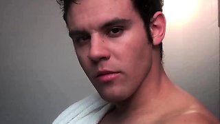 Eduardo Jacks Off