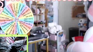 We Love Amateur Asian College Teens in Dorm pt 1