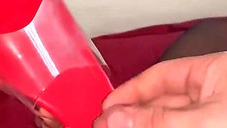 Sega E Pompino: Masturbazione Del Cazzo Con La Scarpa Con Il Tacco Trasparente POV