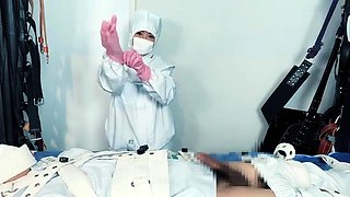 Japanese nurse in uniform delivers handjob masterpiece