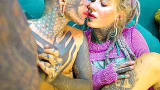 Tattooed model Nahluu doing her first porn