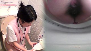 Japanese babes pissing
