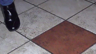 Vicky and Jenny Glory Hole Blow