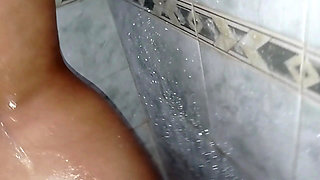 Big Ass Brunette College Girl Stepsister Enters the Bathroom of Her House and Her Stepbrother Accompanies Her to Help Her Out