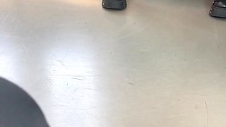 Asian amateur gives outdoor blowjob