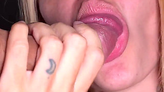 Horny Blonde Calls an Italian Man to Satisfy Her Cravings