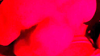 Shared Bed with a Virgin Girl in the Hotel, Fucked Her Pussy First, Fucked Her Hard All Night
