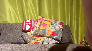 Early Christmas Gift (christmasturbation)