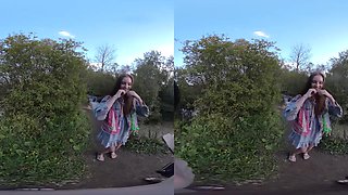 Vika Lita Outdoor Bg Vr